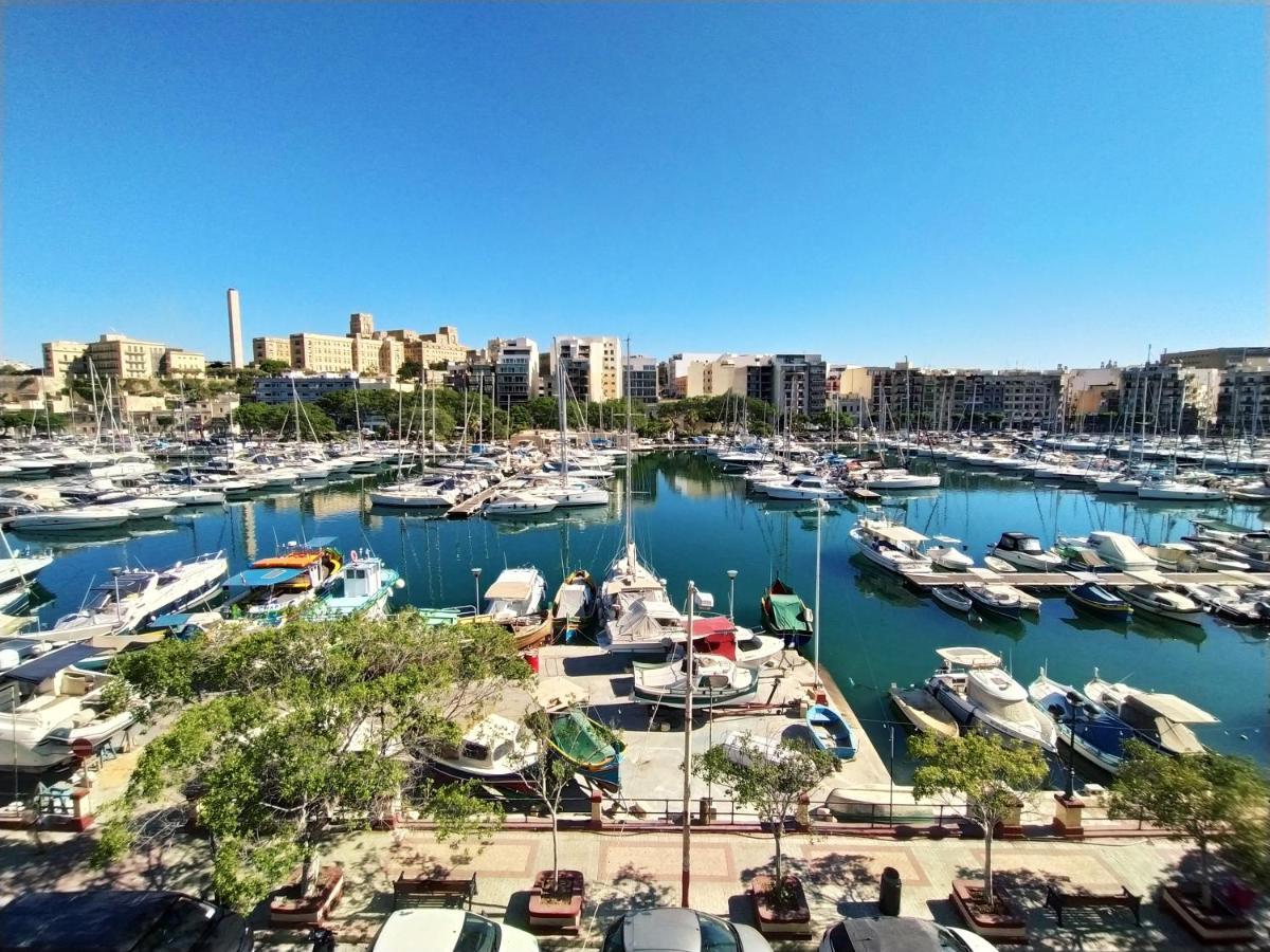 2 Bedroom, Central And Spacious Apartment With Sea View - 2 Msida Eksteriør billede